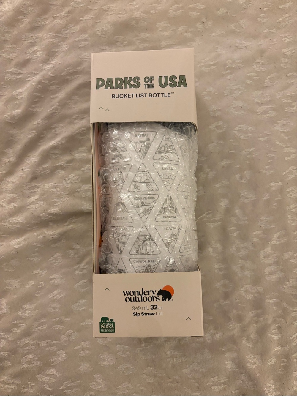 Parks of the USA White Bucket List Bottle by Wondery Outdoors